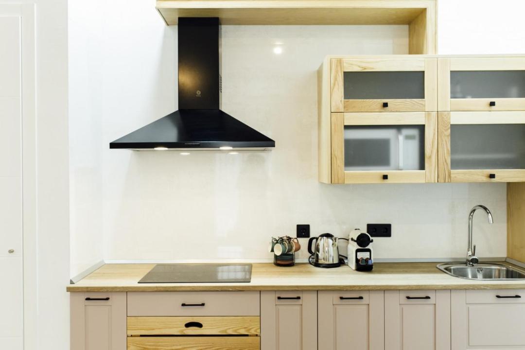 דירות סביליה Modern With Seasonal Swimming Pool- 1Bd 1Bth- Goyeneta מראה חיצוני תמונה