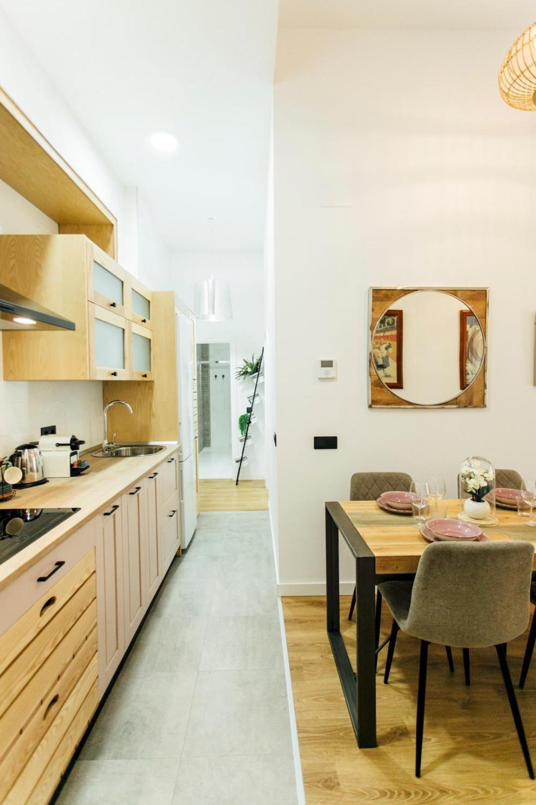 דירות סביליה Modern With Seasonal Swimming Pool- 1Bd 1Bth- Goyeneta מראה חיצוני תמונה