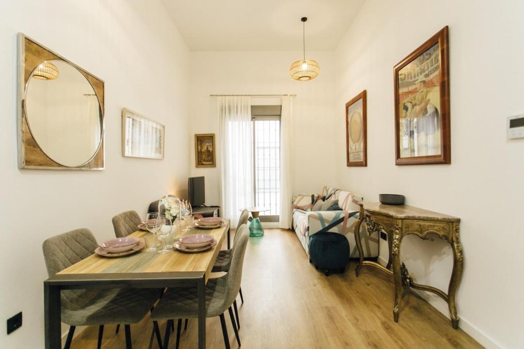 דירות סביליה Modern With Seasonal Swimming Pool- 1Bd 1Bth- Goyeneta מראה חיצוני תמונה
