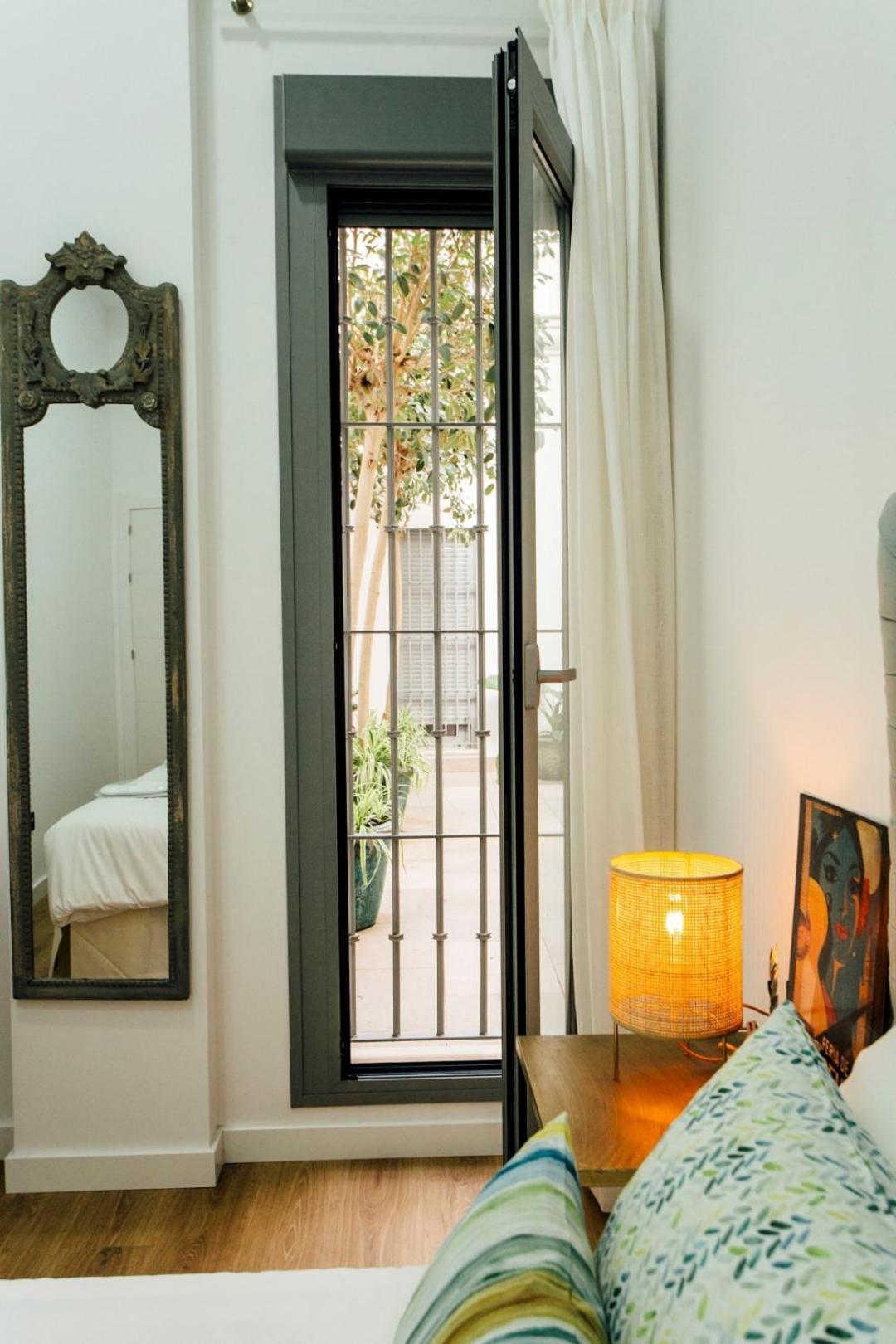 דירות סביליה Modern With Seasonal Swimming Pool- 1Bd 1Bth- Goyeneta מראה חיצוני תמונה