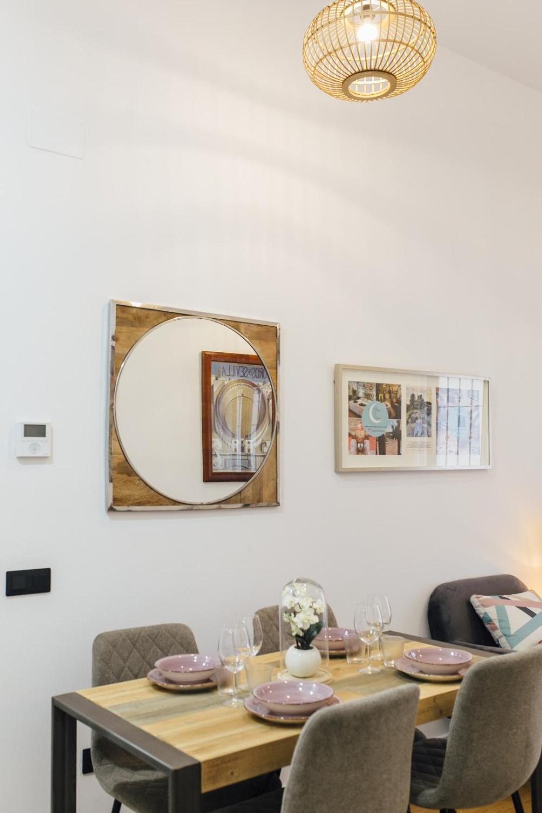 דירות סביליה Modern With Seasonal Swimming Pool- 1Bd 1Bth- Goyeneta מראה חיצוני תמונה